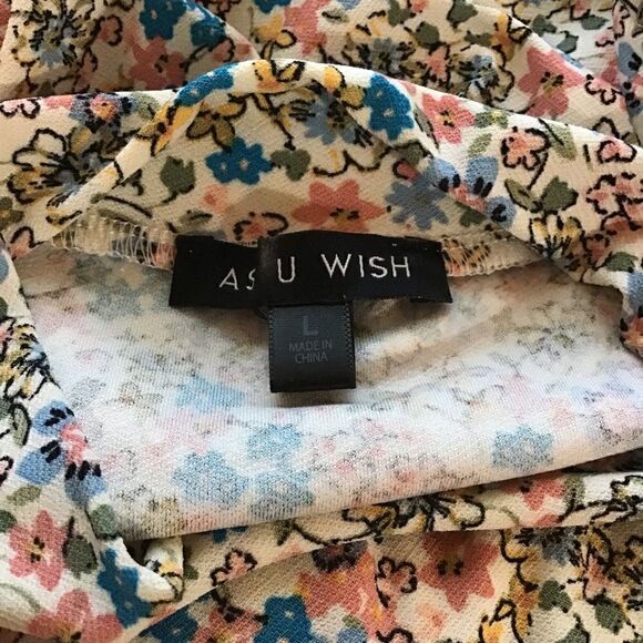 Mini dress. Size LRG   - Picture 5 of 5